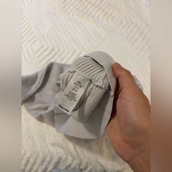 Dynamite Sweater - Picture 3 of 3